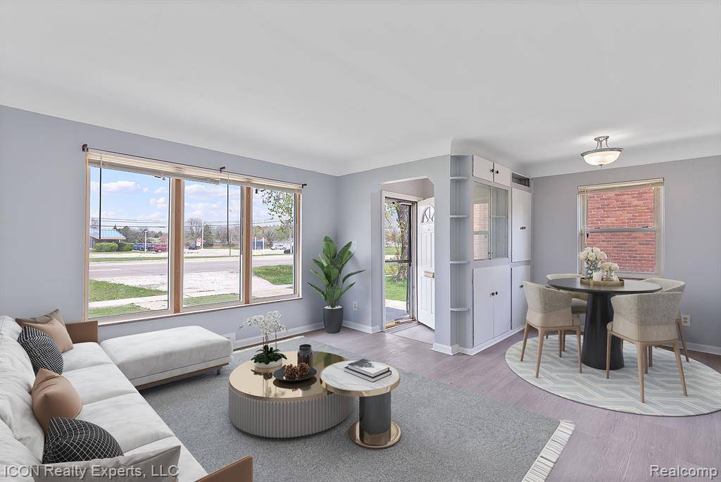 Oak Park, MI 48237,14221 W 10 MILE Road