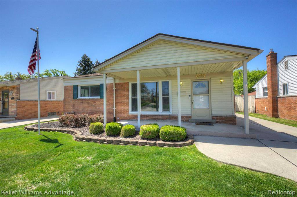 6249 DEERING Street, Garden City, MI 48135