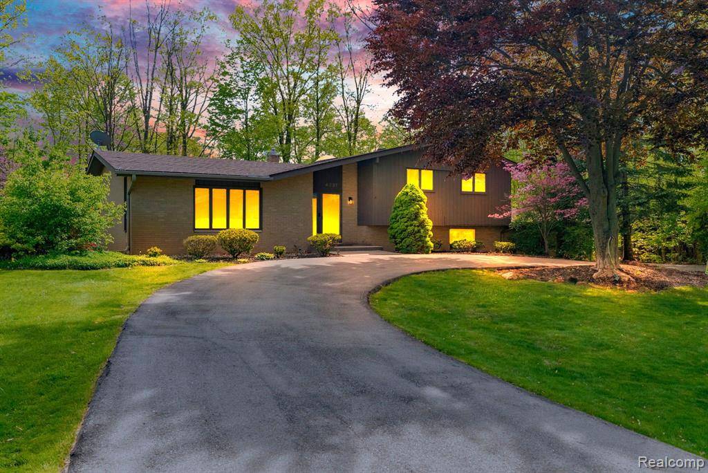4731 PATRICK Road,  West Bloomfield Twp,  MI 48322