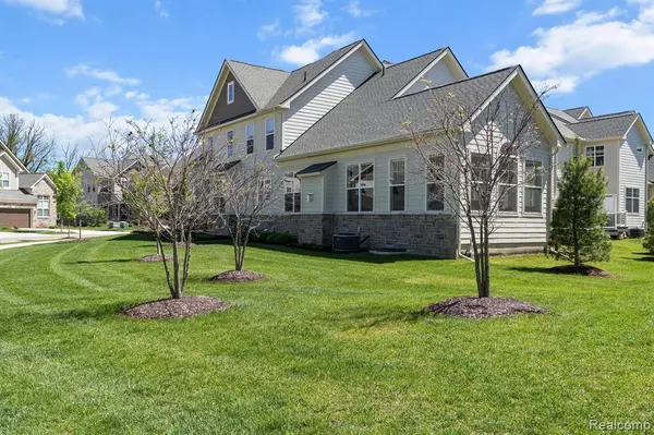 Ann Arbor, MI 48105,3095 Millbury Lane