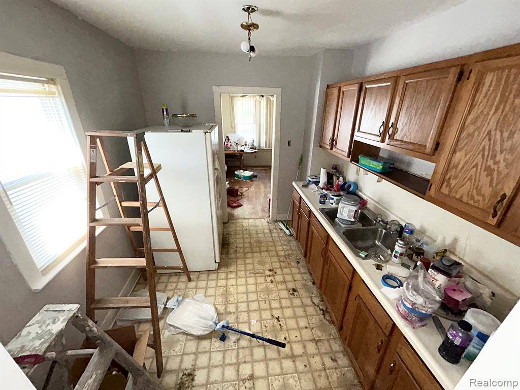 Flint, MI 48506,2612 MAPLEWOOD Avenue