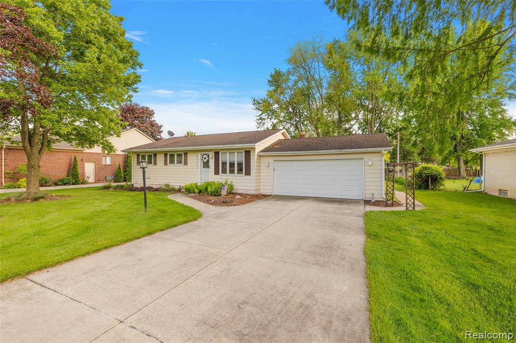 Chesterfield Twp, MI 48047,48242 FORBES Drive