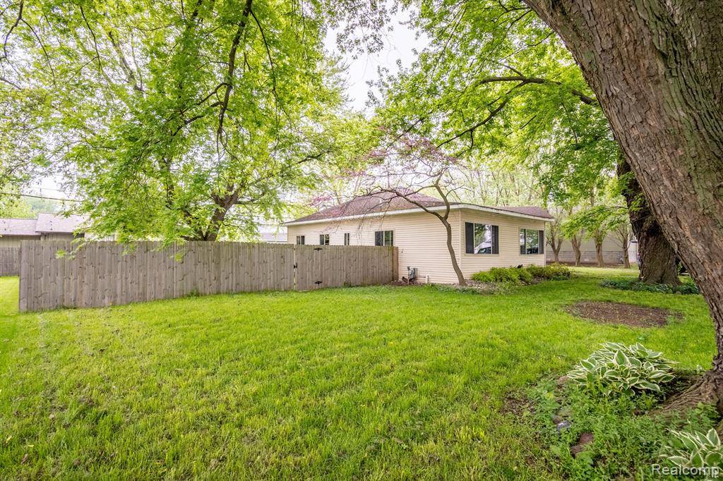 3271 FOURTH,  Frenchtown Twp,  MI 48162