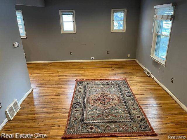 Birmingham, MI 48009,1591 HUMPHREY Avenue