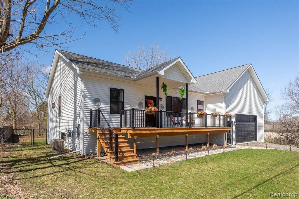 Perry, MI 48872,619 N WATKINS
