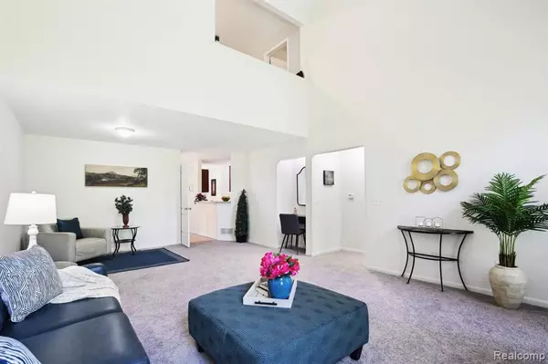 Southfield, MI 48034,28986 CHRISTOPHER Lane