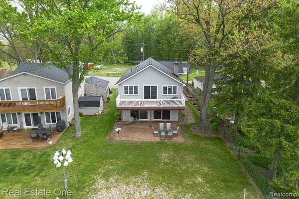Green Oak Twp, MI 48189,10194 Elmcrest Road
