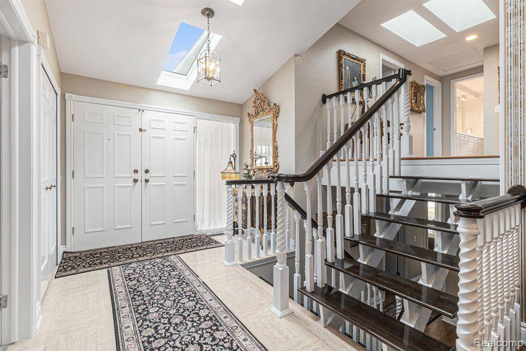 Bloomfield Twp, MI 48302,4678 BRIGHTMORE Road