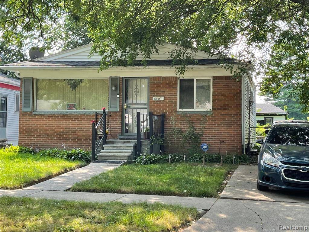 8941 LAUDER Street, Detroit, MI 48228