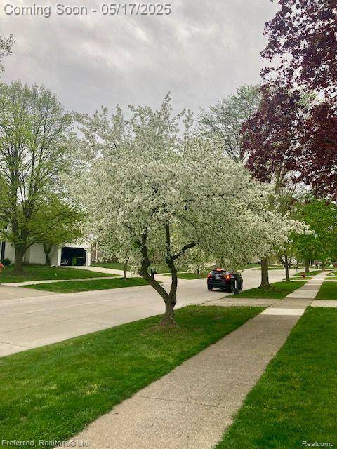 Novi, MI 48375,41944 CHERRY HILL Road