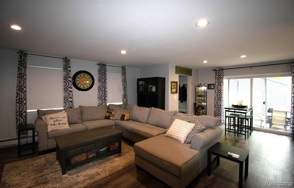 Shelby Twp, MI 48317,11368 PACTON Drive