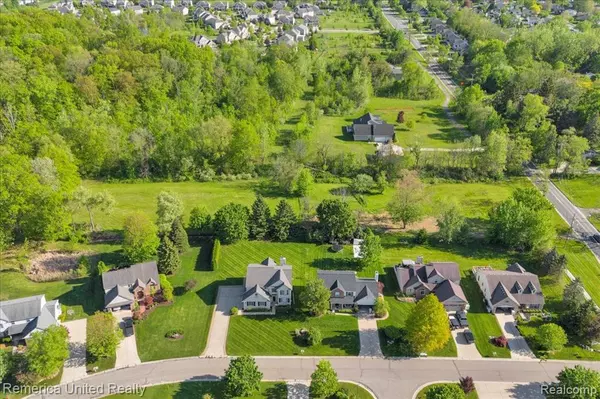 Lyon Twp, MI 48178,25100 MARTINDALE Road