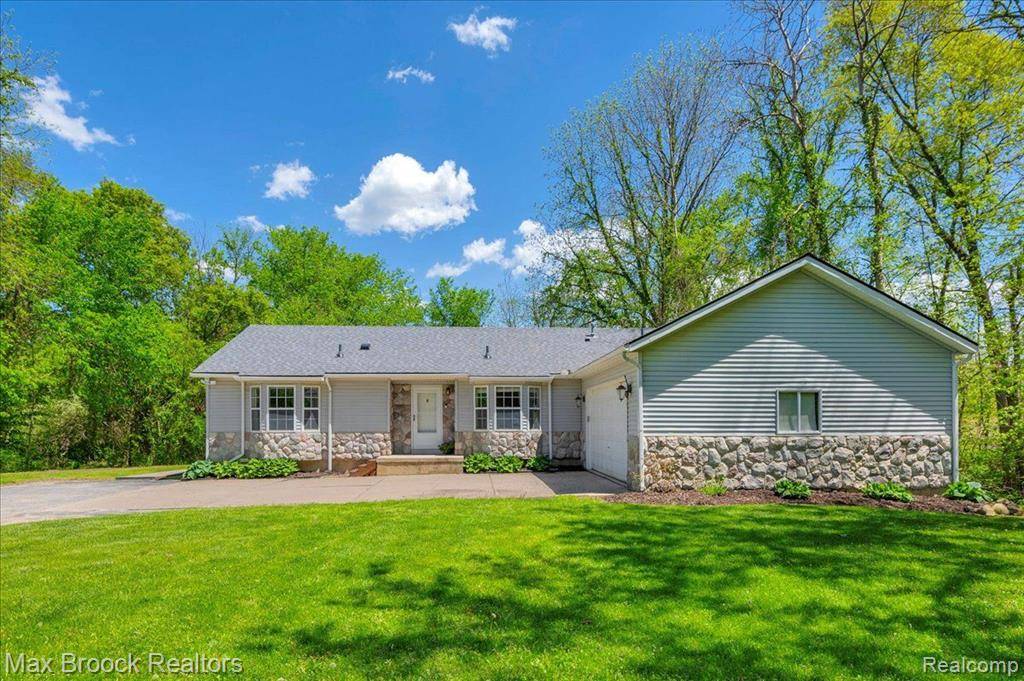 Milford Twp, MI 48381,3151 OLD PLANK Road