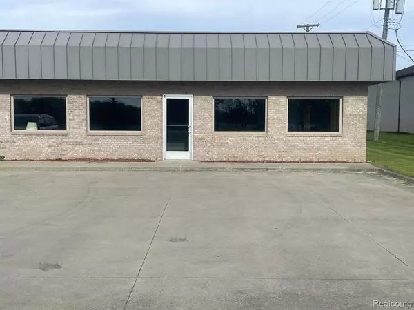1293 S RANGE Road F, St. Clair Twp, MI 48079
