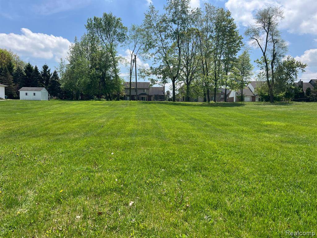 1625 MCCOY Street, Commerce Twp, MI 48390