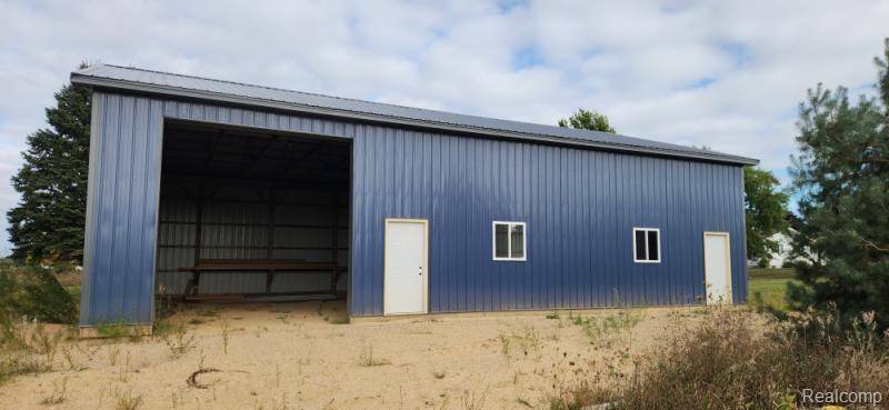 Colfax Twp, MI 48413,1300 S VAN DYKE Road