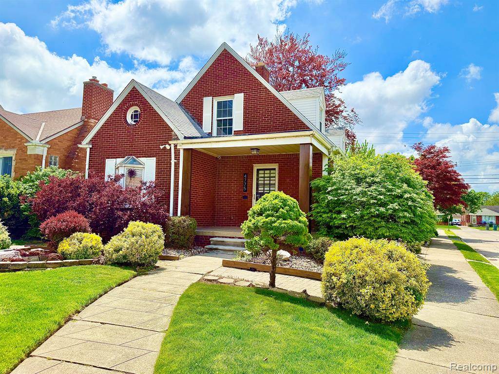 4775 ORCHARD Avenue, Dearborn, MI 48126
