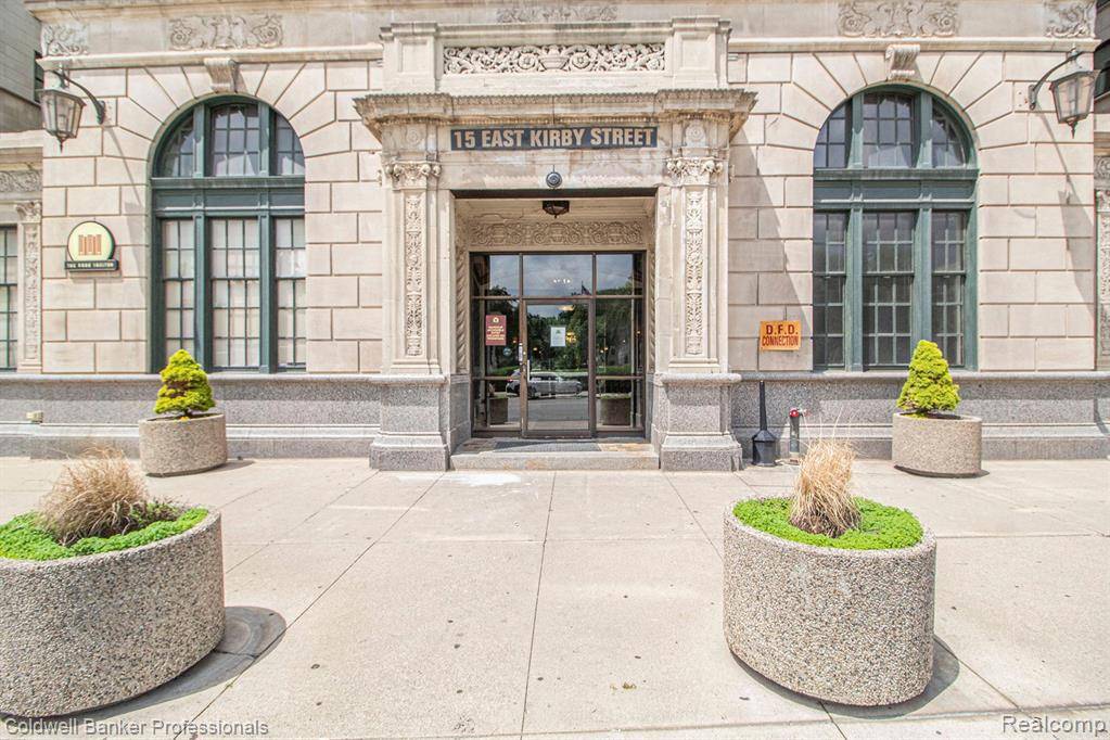 Detroit, MI 48202,15 E KIRBY Street 1031