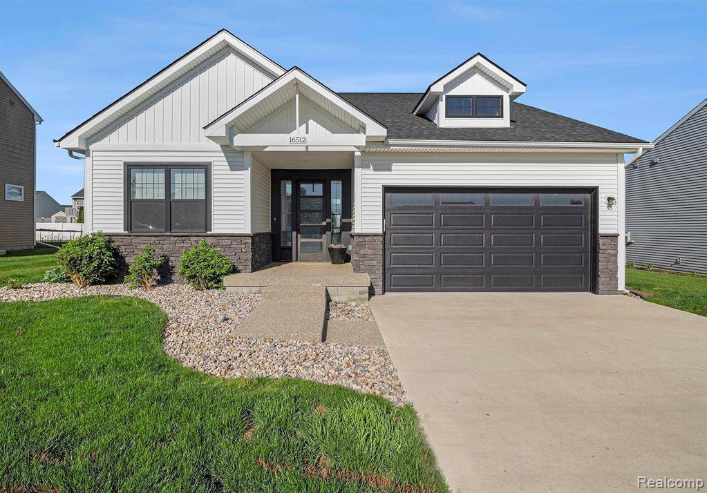 16512 BEDINGTON Drive, Fenton Twp, MI 48451