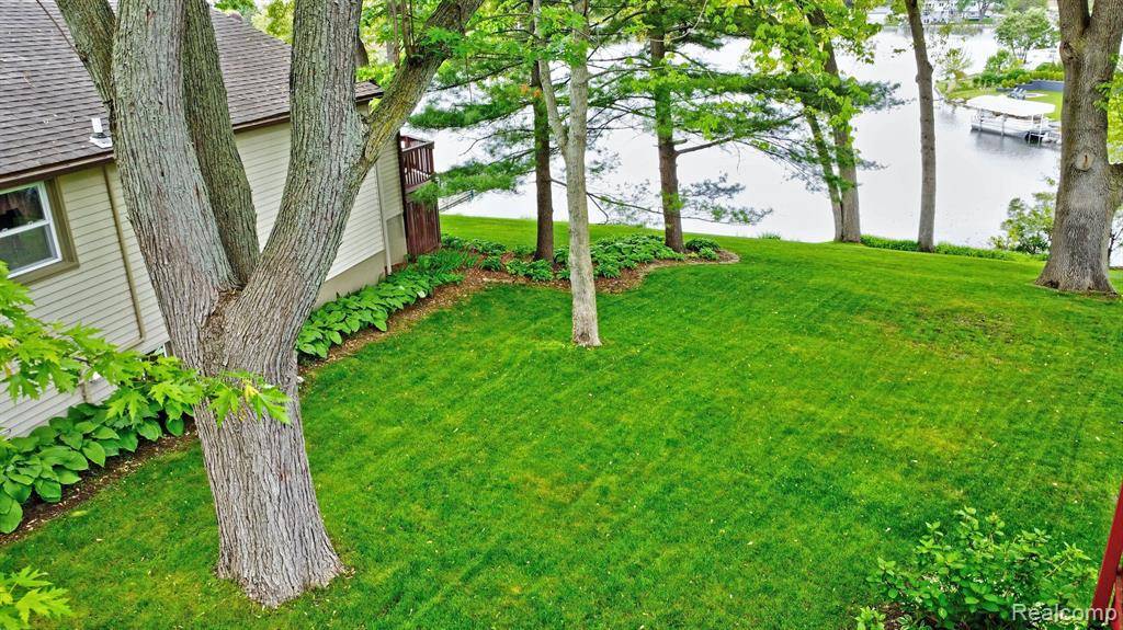 Waterford Twp, MI 48329,4030 ROLLINS Avenue