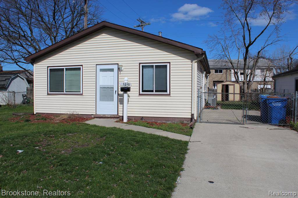 23848 STEWART Avenue, Warren, MI 48089