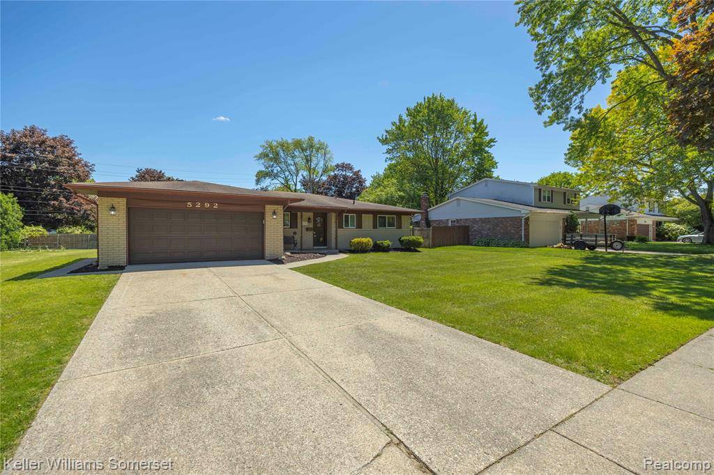 Troy, MI 48085,5292 ABINGTON Drive