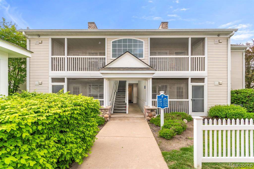 2781 Knightsbridge Circle 72, Ann Arbor, MI 48105