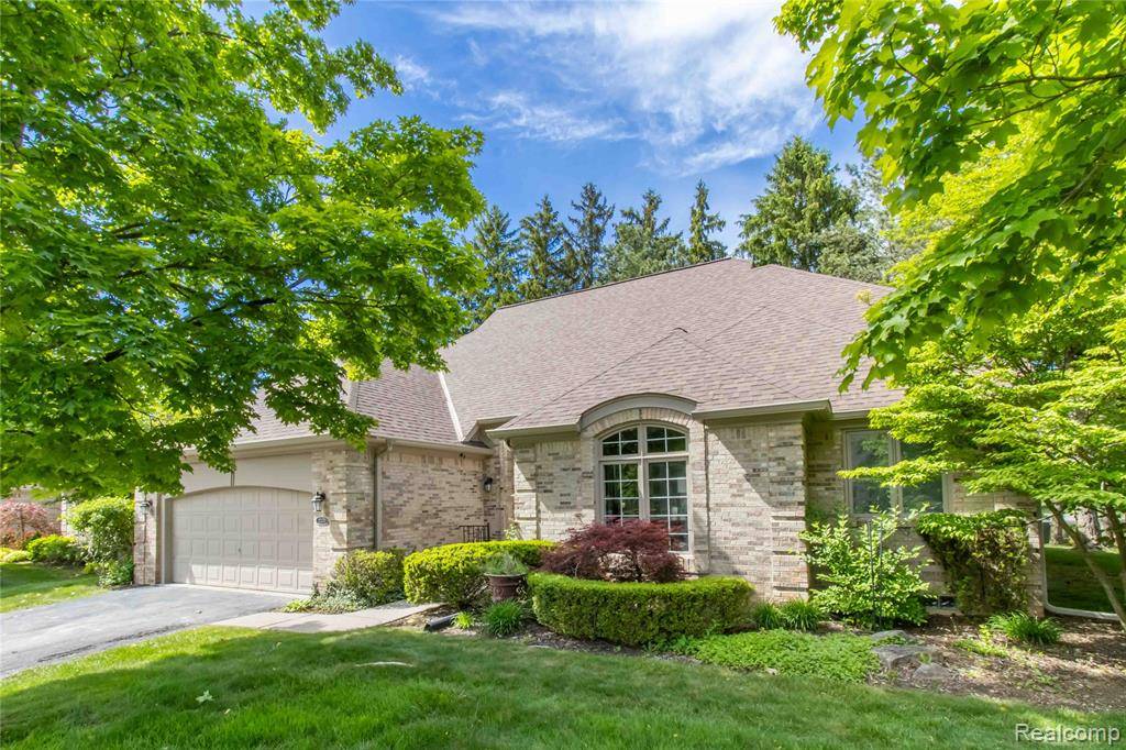 22170 ORCHARD Way, Beverly Hills Vlg, MI 48025