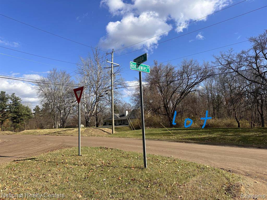 Oakland Twp, MI 48363,Lot 57 Cayuga Trail