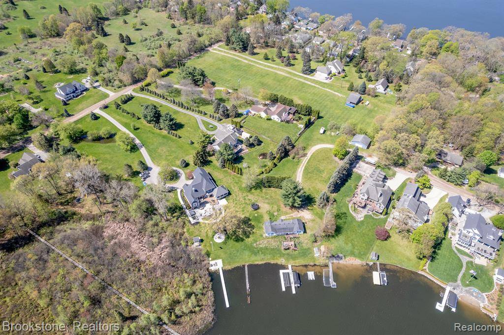 Springfield Twp, MI 48350,11400 Hillman
