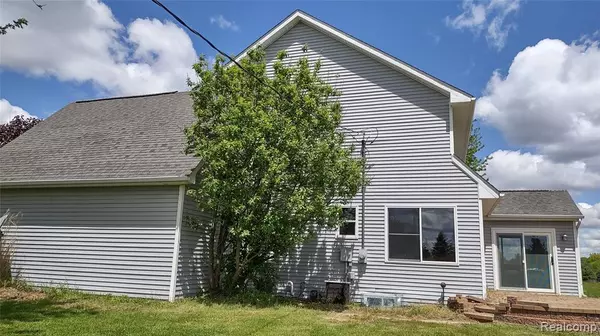 Deerfield Twp, MI 48461,2920 OAK GROVE Road