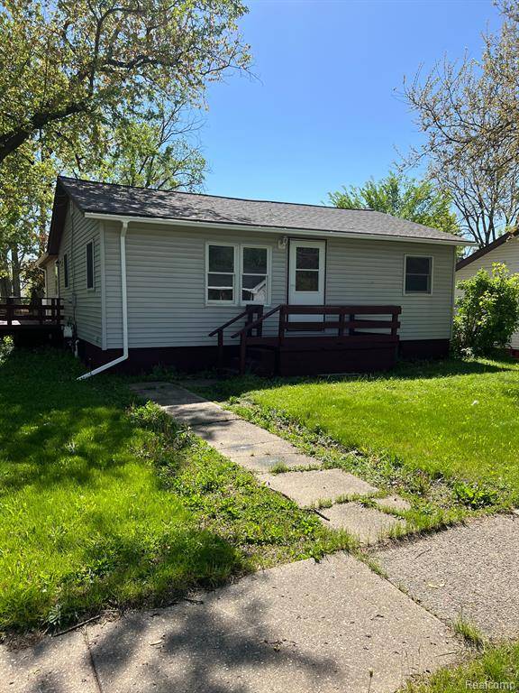 3183 S TERM Street, Burton, MI 48529