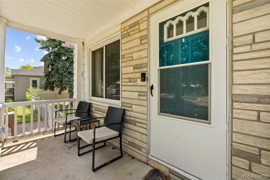 Warren, MI 48092,7416 GERALD Avenue