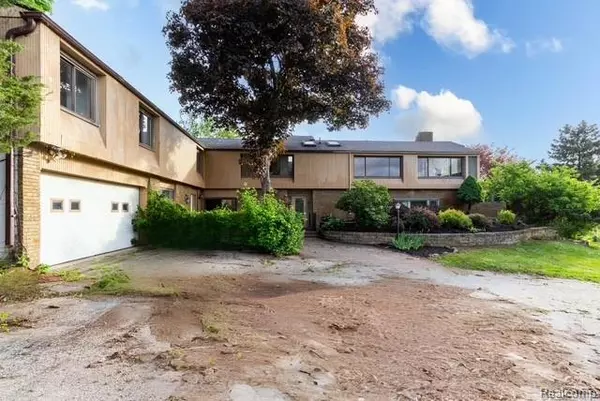 Brighton Twp, MI 48380,4554 MYSTIC HILLS Circle