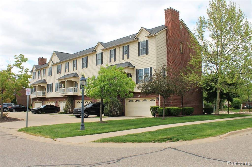 Canton Twp, MI 48187,45862 S STONEWOOD Road 218