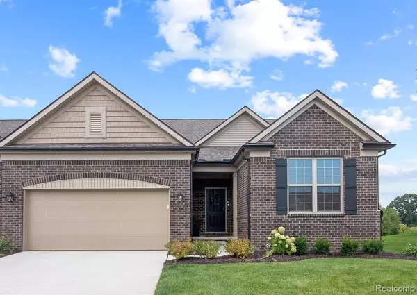 785 W SPANIEL Drive, Pittsfield Twp, MI 48108