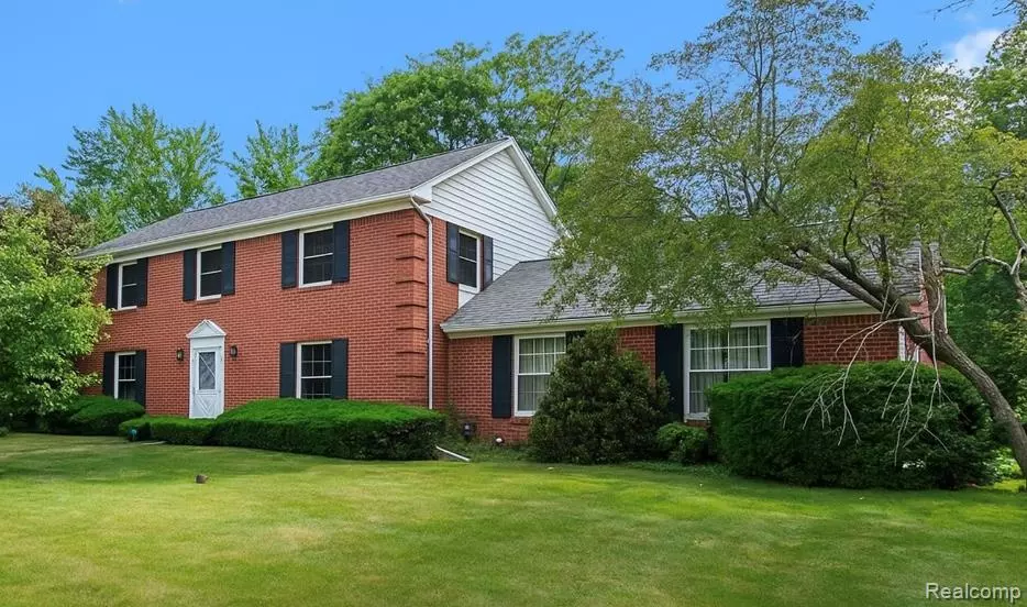 Grand Blanc Twp, MI 48439,8276 APPLEWAY Drive