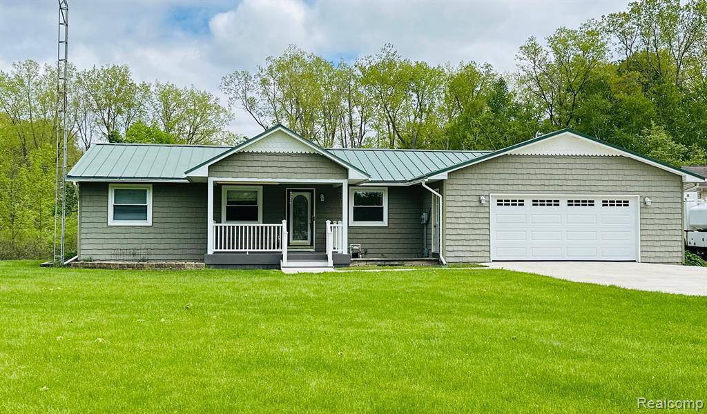 5450 CINNAMON, Oregon Twp, MI 48446