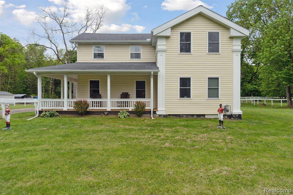 5160 N MILFORD Road, Highland Twp, MI 48356