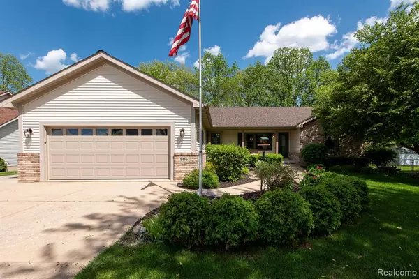 Davison, MI 48423,906 VILLAGE Drive
