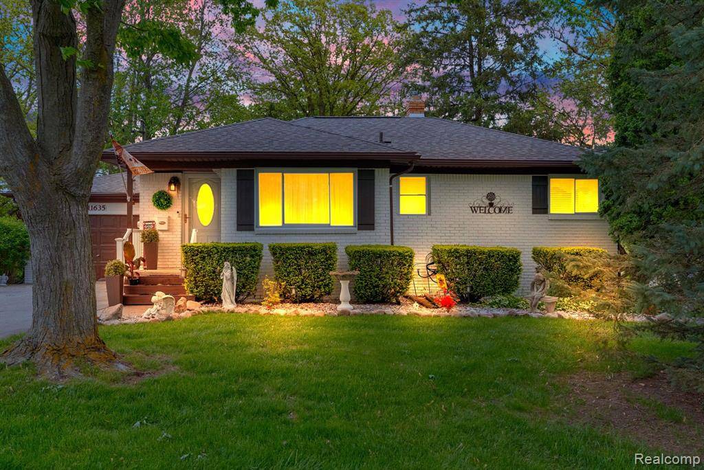 11635 SCHRAM Street, Grand Blanc, MI 48439