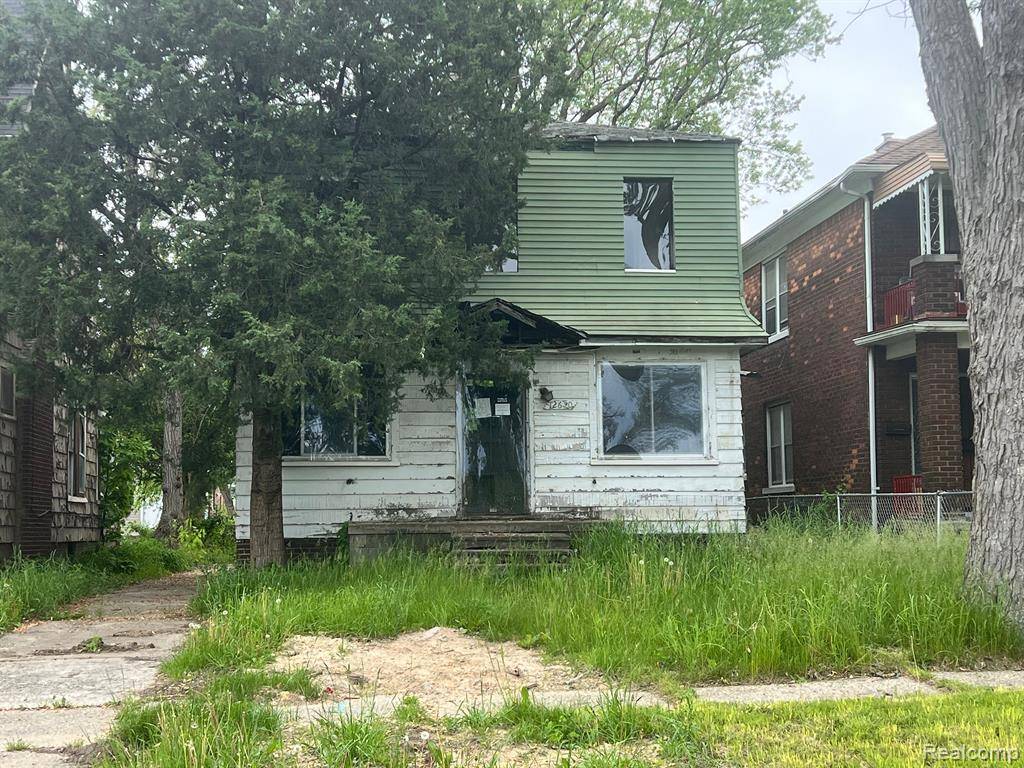12610 NORTHLAWN Street, Detroit, MI 48238