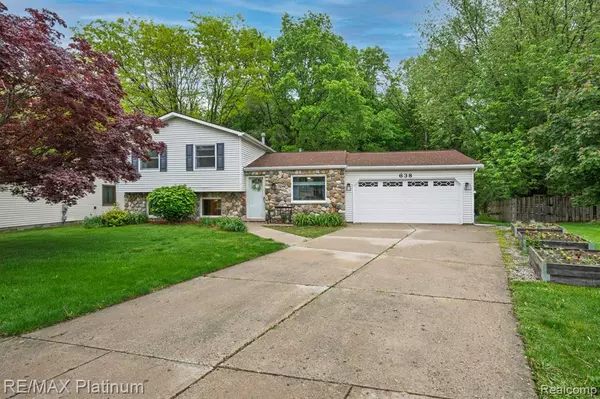 Brighton, MI 48116,638 GLENWYTH Road
