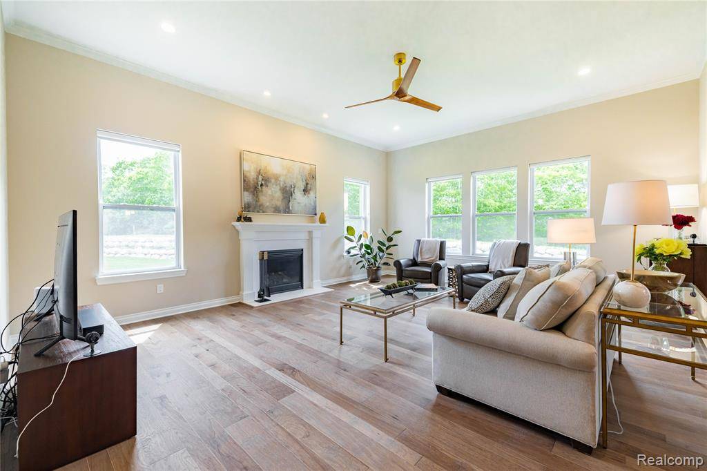 Lyon Twp, MI 48167,21377 STONE MEADOW Drive