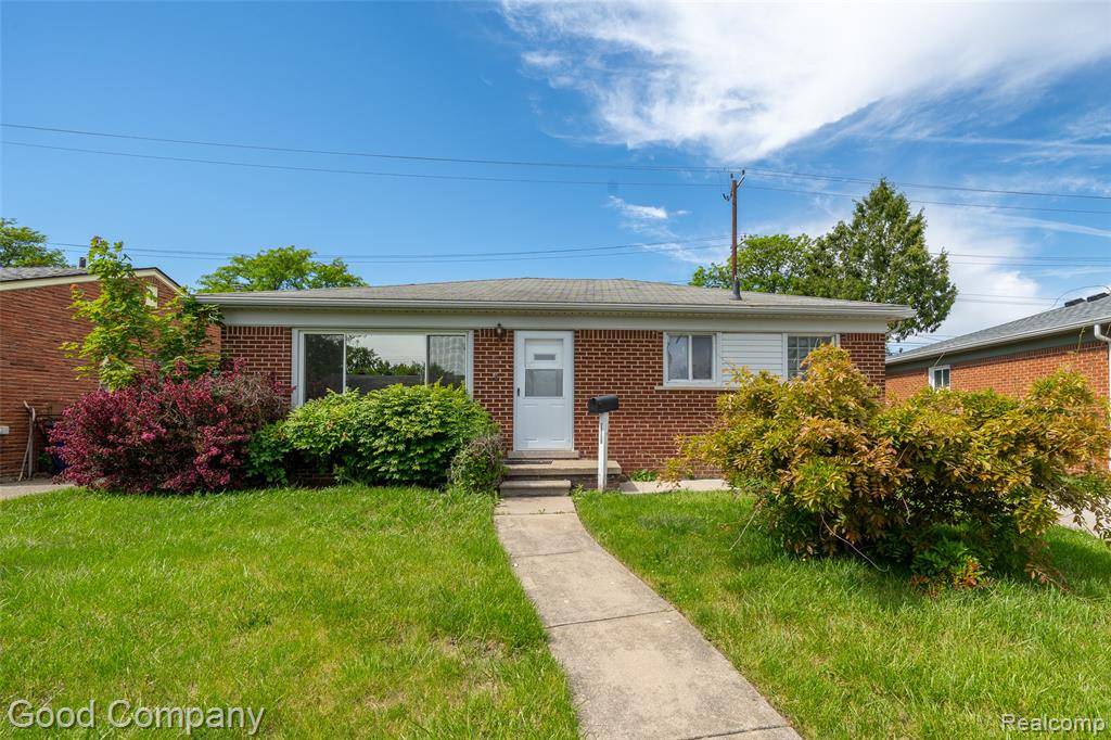 26730 W Davison, Redford Twp, MI 48239