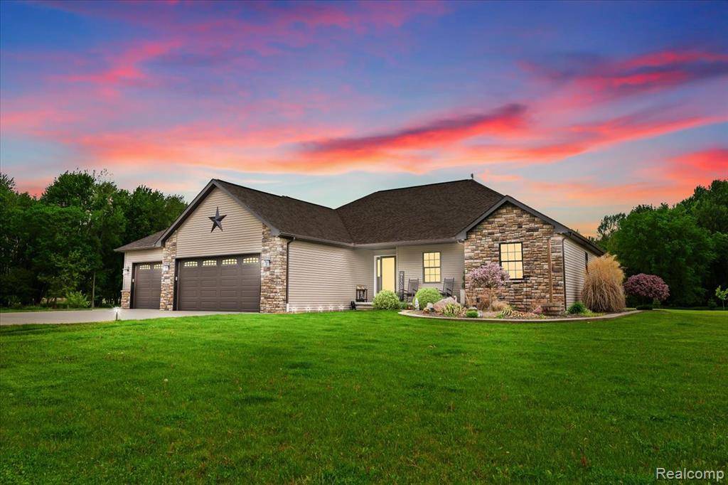 6035 Beard Road, Burns Twp, MI 48418
