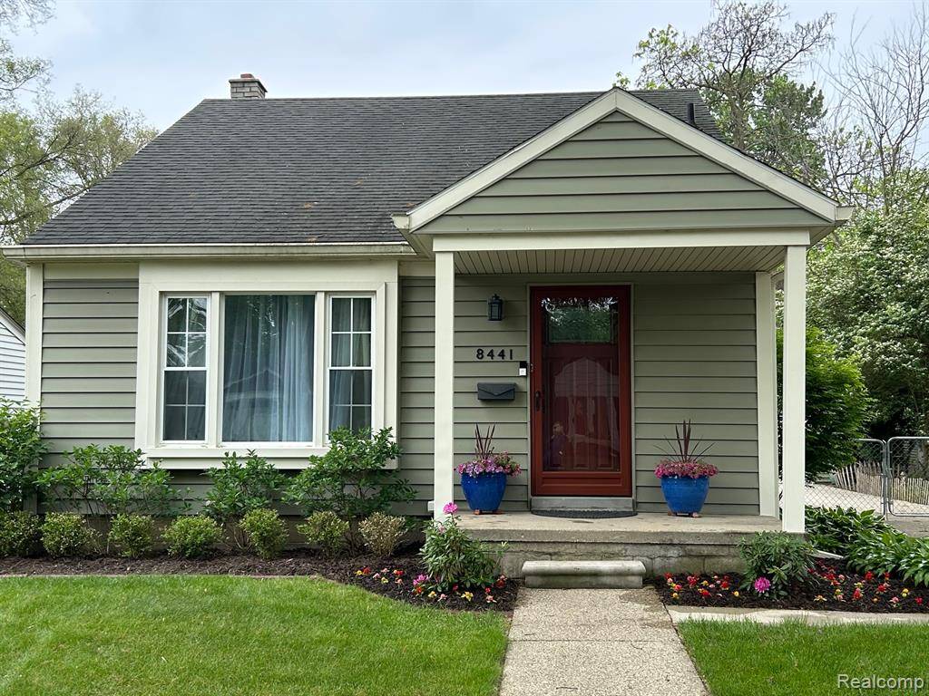 Oak Park, MI 48237,8441 COLGATE Street