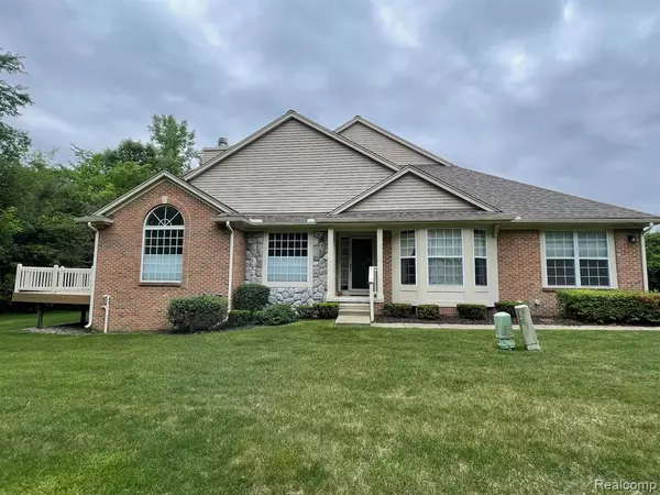 2001 Cobra Court 94,  Canton Twp,  MI 48188
