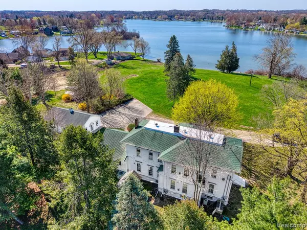 11811 LAIRD Road, Cambridge Twp, MI 49230