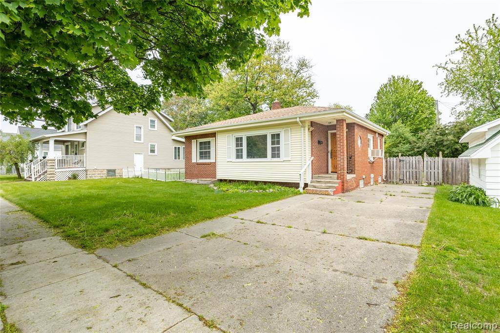 Port Huron, MI 48060,2028 9th Street